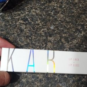 Kab lipstick and liner